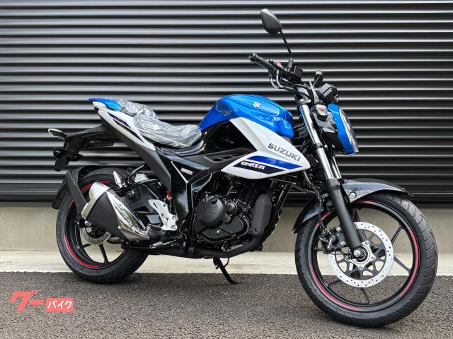 ＧＩＸＸＥＲ　１５０　２０２５年モデル　トリトンブルーメタリック　パールグレッシャーホワイト