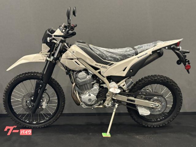 カワサキ KLX230シェルパ 2025年モデル ホワイティッシュ