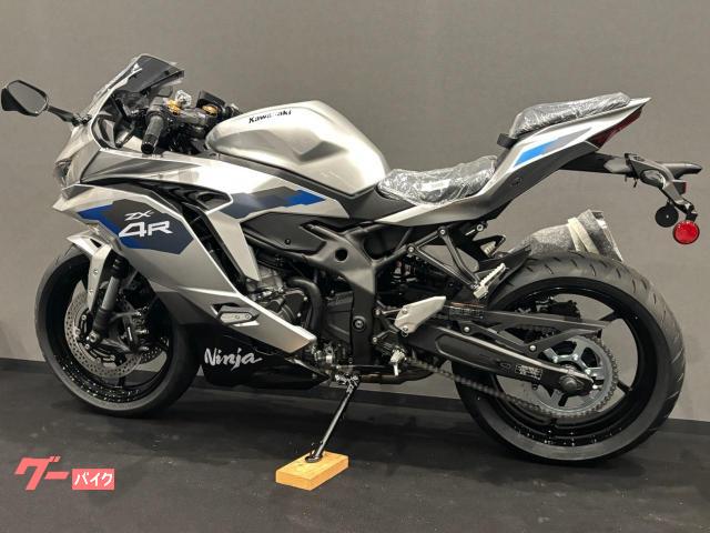 カワサキ Ninja ZX－4R SE 2027年モデル ギャラクシー