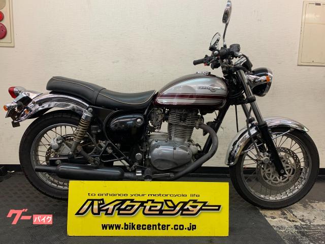 カワサキのエストレヤ250cc 。前後ディスクのR Sです。