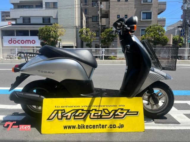 トゥデイ　インジェクション　メットイン　リアキャリア　フロントバスケット　銀