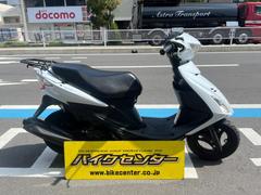 スズキ　アドレスＶ１２５Ｓ　インジェクション　メットイン　リアキャリア　白