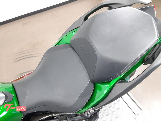 カワサキ Ninja H2 SX ZXT02P 2022年モデル