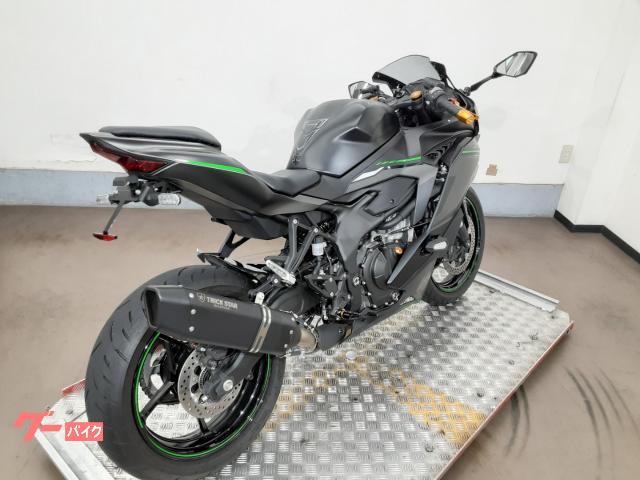 カワサキ Ninja ZX－4R SE トリックスターIKAZUCHI
