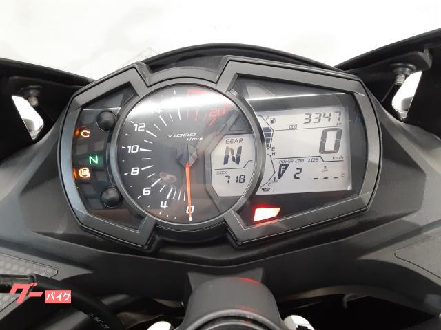 み カワサキ Ninja ZX－25R SE クイックシフター標準装備