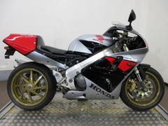 ホンダ　ＲＶＦ／ＲＣ４５　　ＳＥＥＤカラーペイント　　ＨＲＣマフラー他カスタム多数　５９８２８