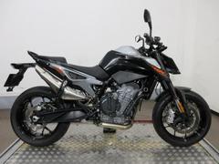 ＫＴＭ　７９０デューク　２０１８年モデル　ＢａｂｙＦａｃｅエンジンスライダー　デイトナＵＳＢ１Ｐ　６３４７７