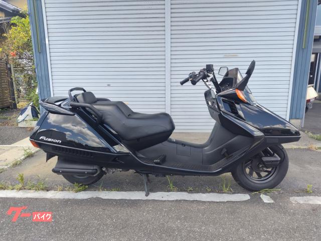 フュージョンＳＥ　後期型　フルノーマル車両　純正カウル