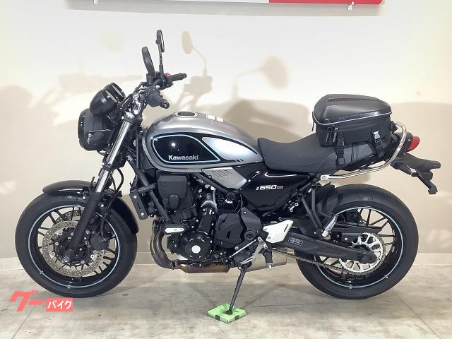 KAWASAKI 美品パッド入り ブラックシート　z650RS KAWASAKI 美品パッド入り ブラックシート z650RS KAWASAKI 美品パッド