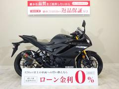 ヤマハ　ＹＺＦ−Ｒ２５　２０１９年モデル／ＪＭＣＡ対応アクラポビッチスリップオン／ＴＴＳＲａｃｉｎｇレーシングステップキット