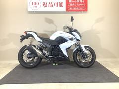 カワサキ　Ｚ２５０／２０１３年式／ヘルメットホルダー装備／デイトナＵＳＢポート／カスタムハンドル