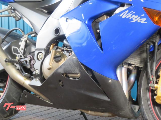 カワサキ Ninja ZX－10R 81314 ストライカー