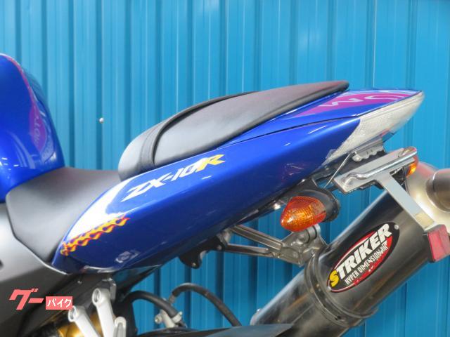 カワサキ Ninja ZX－10R 81314 ストライカー