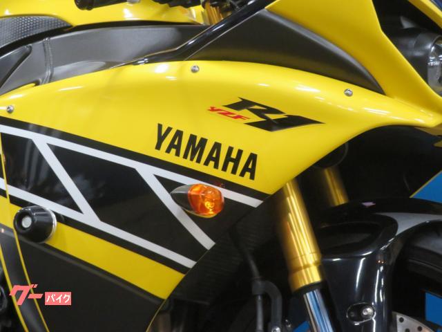 YAMAHA バイク タンク 白/黄 ヤマハ YZF－R1 A0025 RN24J ワイズギア