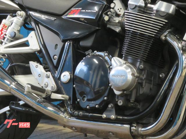 スズキ GSX1400 B0064 シルバーカラー 前後ブラック スズキ GSX1400 B0064 シルバーカラー 前後ブラック