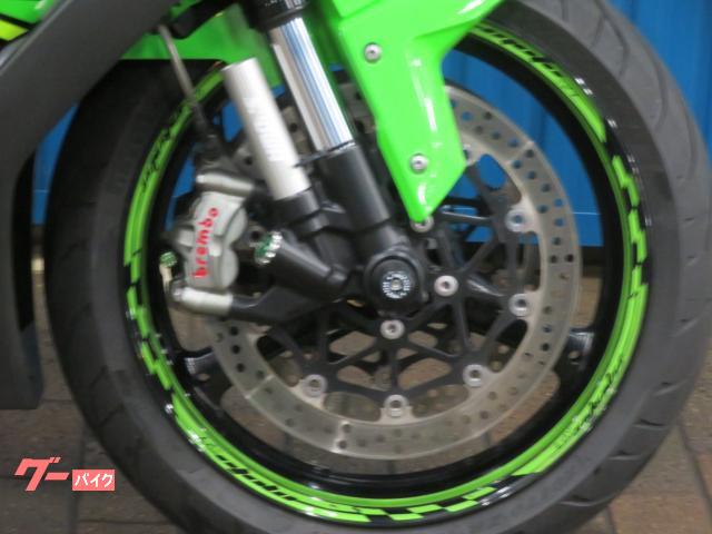 プリシラ カワサキ Ninja ZX－10R A1128 ブレンボ