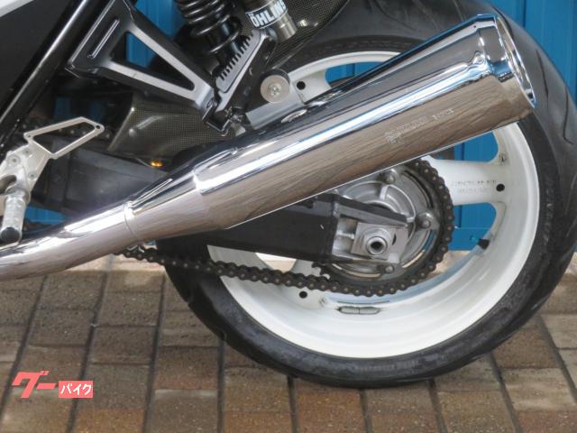 スズキ GSX1400 B0099 ビキニカウル フェンダーレス スズキ GSX1400 B0099 ビキニカウル フェンダーレス