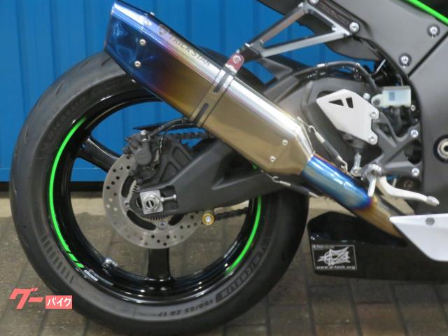 カワサキ Ninja ZX－10R A1186 トリックスター