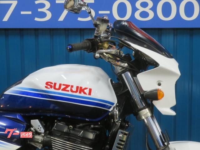 スズキ ＧＳＸ１４００ Ａ１１９８ スペシャルエディション ヨシムラマフラー ビキニカウル バックステップ エンジンスライダー｜シイナモータース市川店  絶版館｜新車・中古バイクなら【グーバイク】