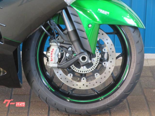 カワサキ Ninja ZX－14R A1395 ヨシムラダブル管
