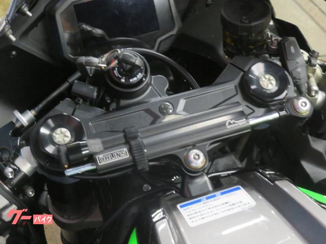 カワサキ Ninja ZX－10R A1404 アクラポビッチ