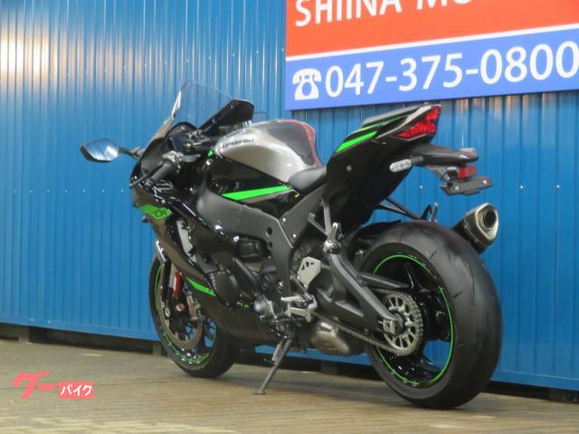 カワサキ Ninja ZX－10R A1404 アクラポビッチ