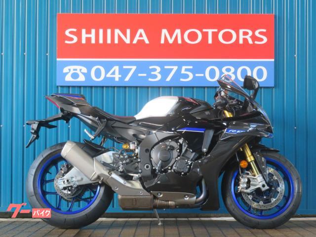 ＹＺＦ−Ｒ１Ｍ　Ａ１４３３　２０２５年モデル　オーリンズ電子制御サスペンション　カーボン製ウイングレット／カウル　クロスプレーン