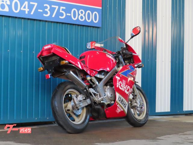NO.4420　ＴＺＭ５０Ｒ　水冷２サイクル７．２馬力エンジン　６速ギヤ　セル付き　レッド＆ホワイト　☆彡 ヤマハTZR50の海外で2012年まで生き残ったワイドヒストリー！【この