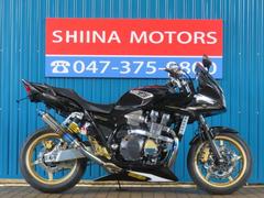 ホンダ　ＣＢ１３００Ｓｕｐｅｒ　ボルドール　Ｂ００２７　レーシングマフラー　アンダーカウル　サブフレーム　フェンダーレス　ＡＢＳモデル