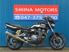 ヤマハ　ＸＪＲ１３００　ＨＢ００４２　ビキニカウル　フェンダーレス　エンジンスライダー　インジェクションモデル　オーリンズリアサス