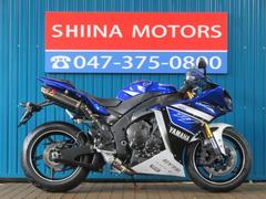 ヤマハ　ＹＺＦ−Ｒ１　Ａ１３６０　アクラポビッチマフラー　ＥＴＣ搭載　ＲＮ２４Ｊ　ディ−プパ−プリッシュブル−メタリック