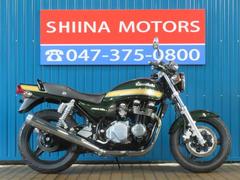 カワサキ　ＺＥＰＨＹＲ７５０　Ａ１３６３　メタリックダークグリーン　ノーマル車　ブラックホイール