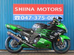 カワサキ　Ｎｉｎｊａ　ＺＸ−１４Ｒ　Ａ１３８２　ヨシムラダブル管　フェンダーレス　ＥＴＣ搭載　エンジンスライダー　ＡＢＳモデル