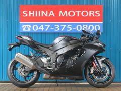カワサキ　Ｎｉｎｊａ　ＺＸ−１０Ｒ　Ａ１４５２　２０２５年モデル　メタリックフラットスパークブラック　ショーワバランスフリーフォーク