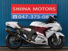 カワサキ　Ｎｉｎｊａ　ＺＸ−１４Ｒ　Ａ１５５７　ファイナル／マレーシア仕様　ＢＥＥＴダブル管　オーリンズリアサス　ブレンボキャリパー