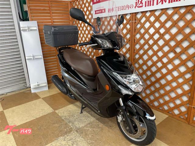 ヤマハ シグナスＸ ２０１３年モデル スクリーン リアボックス装備！｜バイク王 新横浜店｜新車・中古バイクなら【グーバイク】