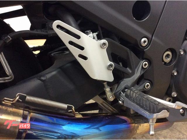 カワサキ Ninja ZX－14R GIVI製フルパニア