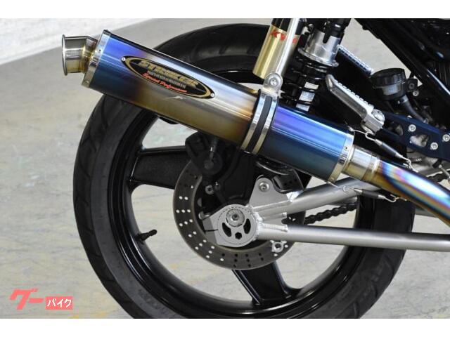 カワサキ ＺＲＸ４００ ストライカーマフラーカスタム 社外ステップ｜ビジョギマンケーブ｜新車・中古バイクなら【グーバイク】