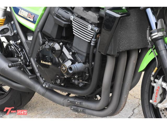 カワサキ ZRX1200 DAEG KERKERマフラー ステップ