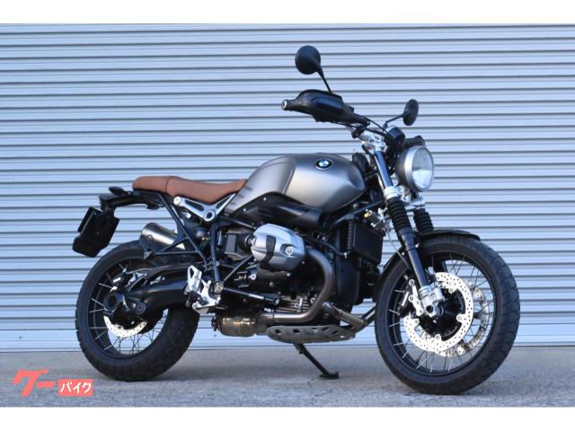 ＲｎｉｎｅＴ　スクランブラー　前後サスオーリンズ　社外ステップ