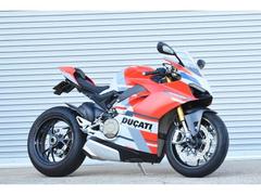 ＤＵＣＡＴＩ　パニガーレＶ４　Ｓ　コルセ　モトコルセカーボンパーツフェンダー