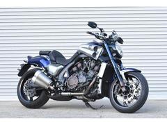 ヤマハ　ＶＭＡＸ　ウインカー　ステップ　ミラー社外