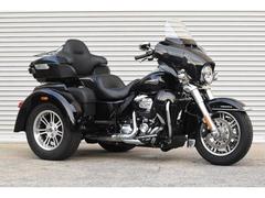 ＨＡＲＬＥＹ−ＤＡＶＩＤＳＯＮ　ＦＬＨＴＣＵＴＧ　トライグライドウルトラ　１１４　コブラマフラー　リアキャリア