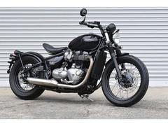 ＴＲＩＵＭＰＨ　ボンネビル　ボバー