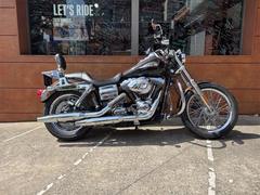 FXDC スーパーグライドカスタム(ハーレーダビッドソン)のバイクを