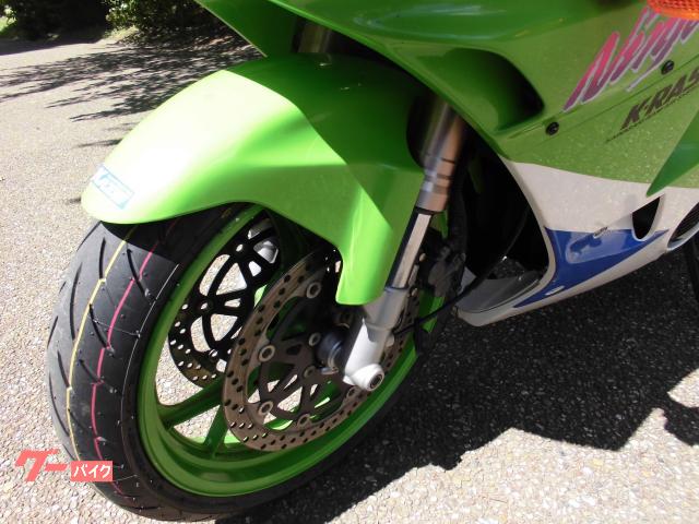 カワサキ ZXR250 タイヤ前後 MFバッテリー他新品｜プロ