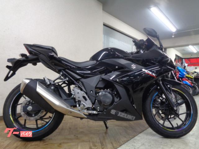 ＧＳＸ２５０Ｒ　　スクリーンカスタム　ギアポジションインジケーター　インジェクションモデル　水冷並列２気筒エンジン　フルデジタル