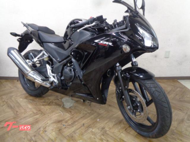 ＣＢＲ２５０Ｒ　後期モデル　ステンレス製マフラー　二眼タイプヘッドライト　単気筒水冷ＤＯＨＣエンジン　純正フルノーマル車　ブラック