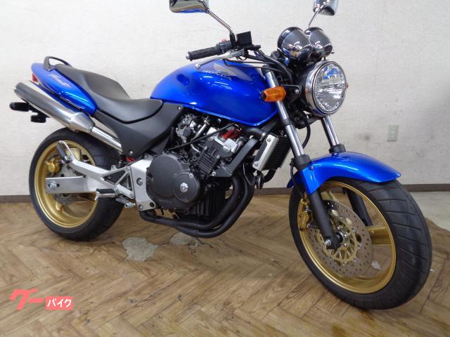ＨＯＲＮＥＴ　キャブ車　２５０ｃｃ直列４気筒　マルチリフレクターヘッドライト　燃料計　リターン式・６段変速　前後ディスクブレーキ