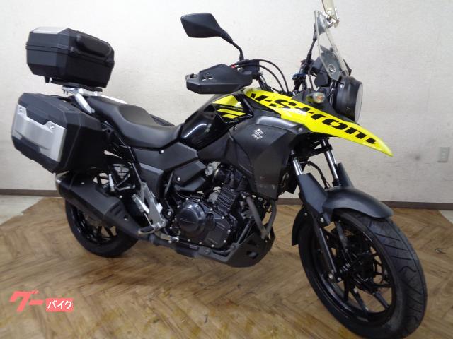 Ｖ−ストローム２５０　ＡＢＳ　フルパニア　水冷並列２気筒　１２Ｖアクセサリー　１７Ｌ燃料タンク　７段階調整式リアサス　ＦＩモデル